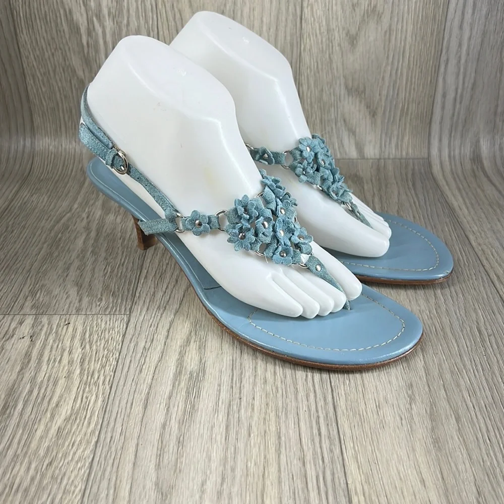 Coach Darla blue suede floral sandals. Slingback. Silver tone accents
